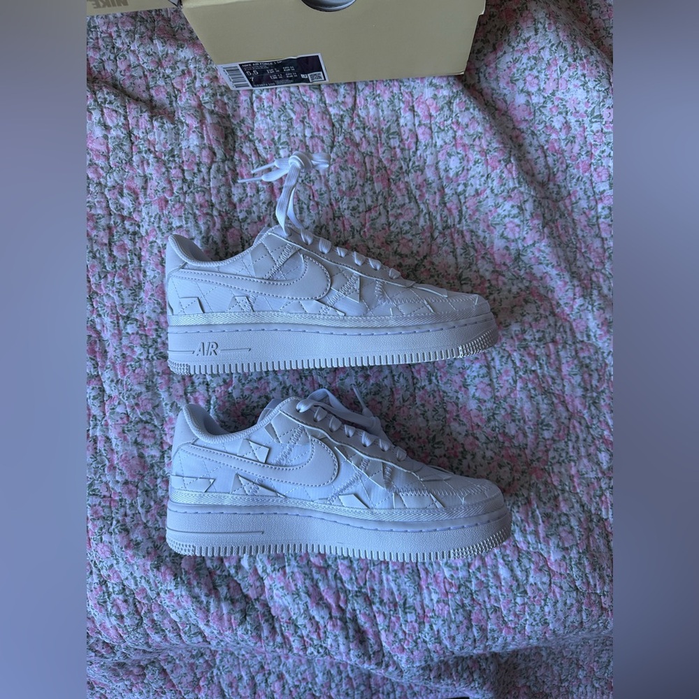 Nike Air Force Bille Eilish